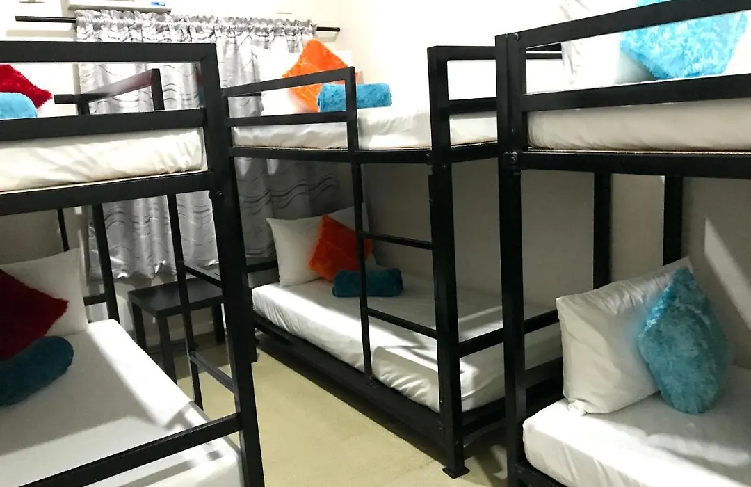 Halfway House Hostel Mactan Cebu Airport-1